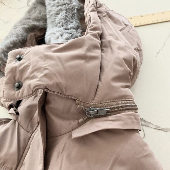 Oelise Women's Fur-Trim Hooded Puffer Coat in Khaki / Taupe Size Small - Picture 9 of 16